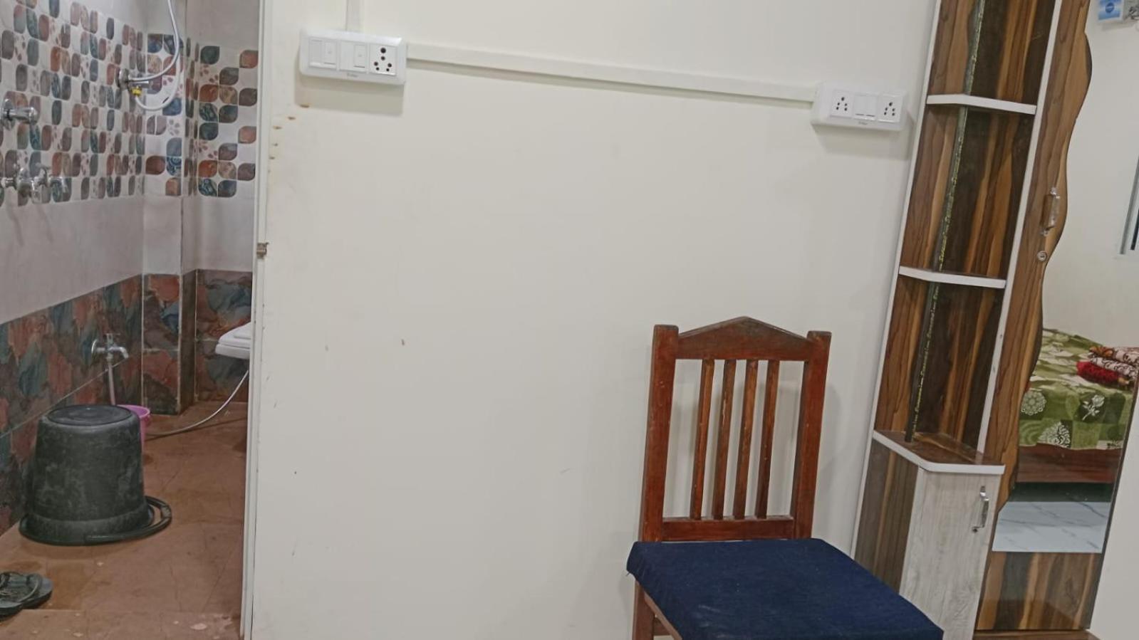 Shivanjali Bhakt Niwas ウッジャイン エクステリア 写真